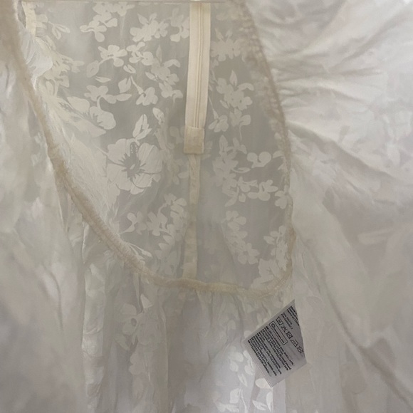 Floral pattern blouse - Picture 4 of 7